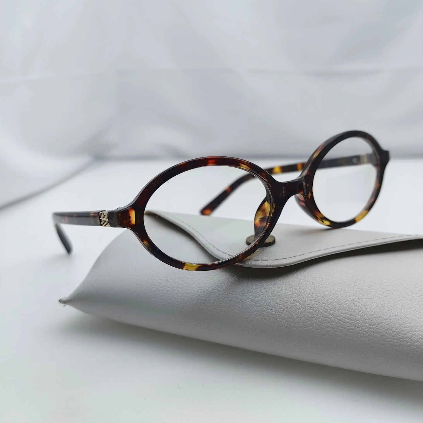 Ovalique Anti-blue Light Eyewear