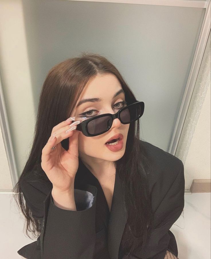 Vintage Fashion Rectangular UV400 Eyewear